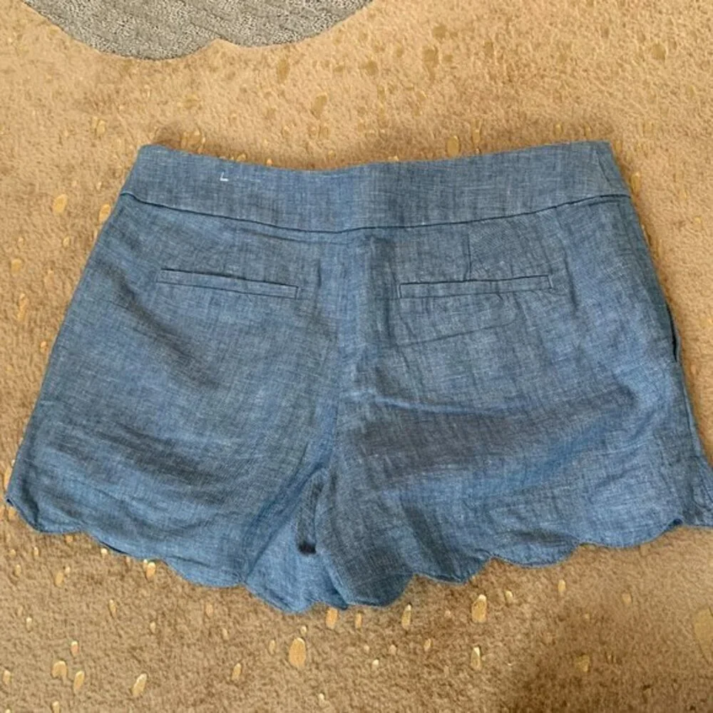 LOFT Scallop Hem Chambray Riviera Short